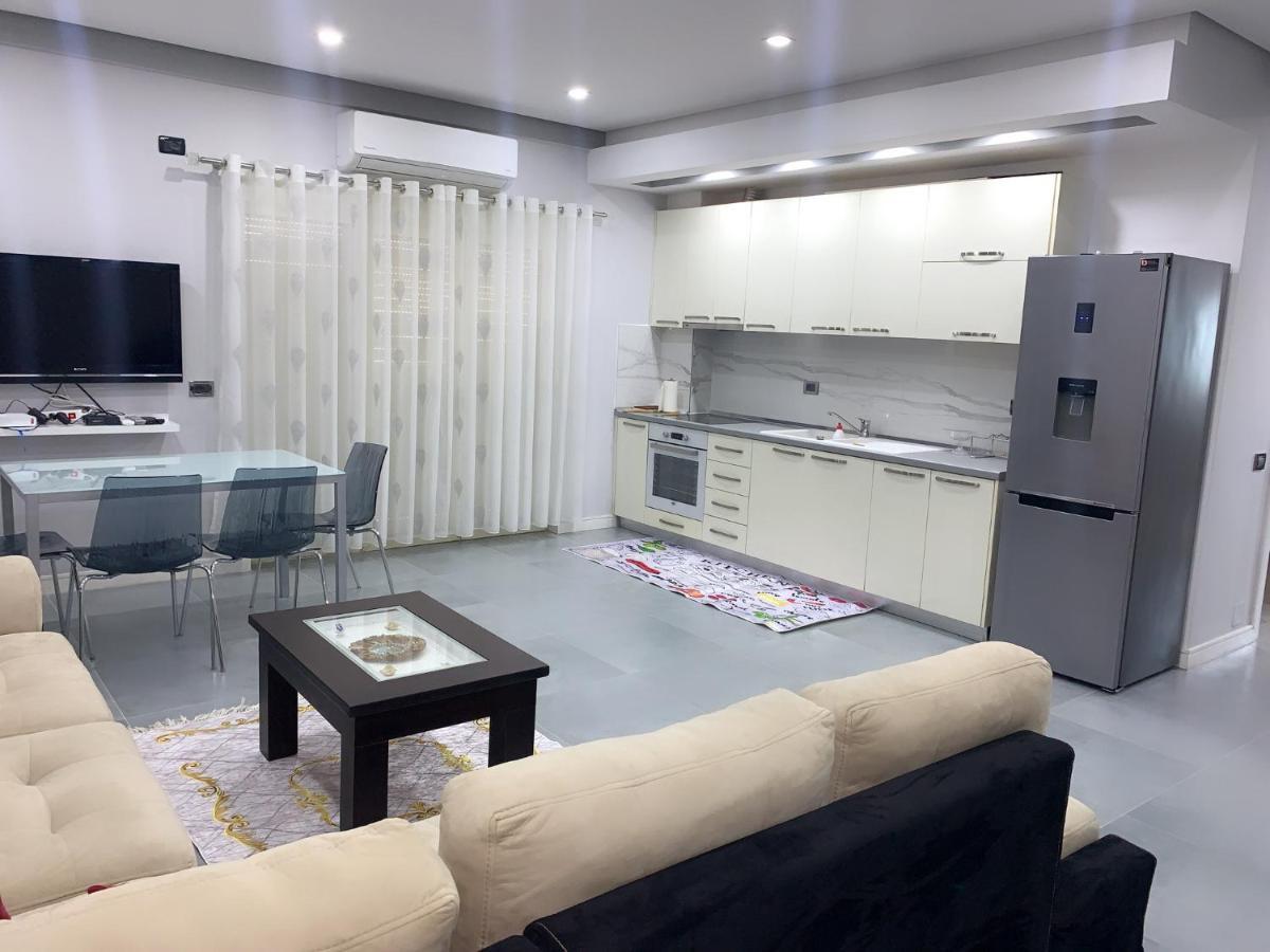 Vlorë Apartament Dean 아파트 외부 사진
